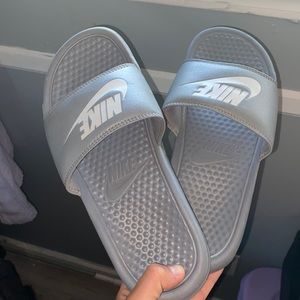 Nike slides